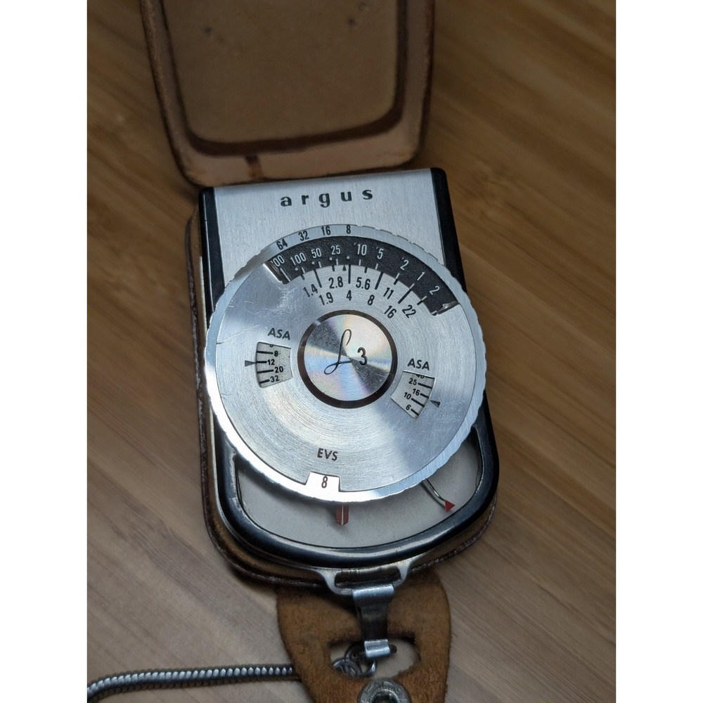Vintage Argus L3  Light Meter in Leather Clip On Case Made in West Germany